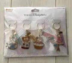 香港ディズニー20周年 ダッフィーフレンズ アクリルキーホルダー 2個