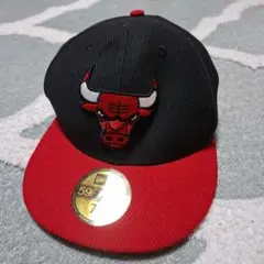 美品ニューエラNBAシカゴブルズBullsキャップ62.5センチ