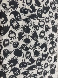 priri 裏起毛 ニット生地 モンスター柄 グレー