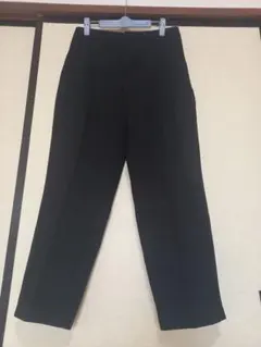 GU ブラック スラックス ウエストゴム　起毛　タックテーパードパンツ