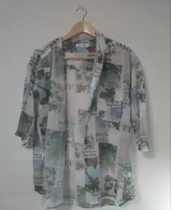SUGGESTION フォトプリント 半袖シャツ 総柄 Mのサムネイル