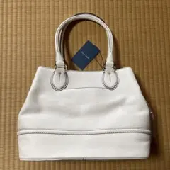 値段下げしました！【新品】【未使用】コールハーン ホワイト レザー トートバッグ