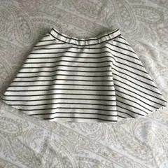 GRLグレイル　ミニスカート　フレア　ボーダー　オフホワイト裏地付きsize:Ｍ
