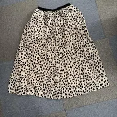 ジネス、ダルメシアン柄フレアスカートのサムネイル