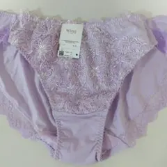 Item thumbnail for item 102ffc31-976c-4af2-a97d-7701d2869426