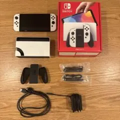 Nintendo Switch (有機ELモデル) ホワイト/ブラック