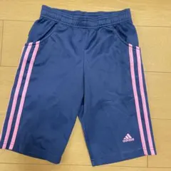 adidas ネイビー ピンク ストライプ ハーフパンツ