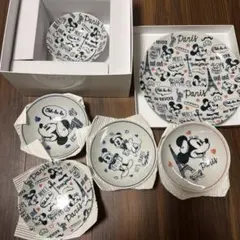 Disney Mickey Mouse 角皿 5枚セット 和風デザイン - メルカリ