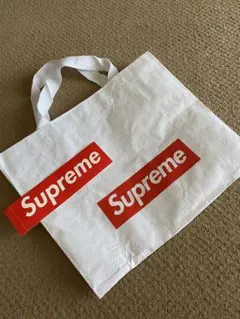 Supreme ショッパー 大きめ ホワイト Supreme エコバッグ 大 ホワイト - メルカリ