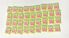 デコレーションパーツ 48個入り　クレヨンしんちゃん　チョコビ
