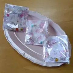 カラフルビーズフラワーブレスレット　3個セット