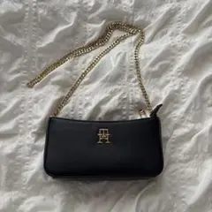 Tommy Hilfiger トミーヒルフィガー ショルダーバッグ 紺のサムネイル