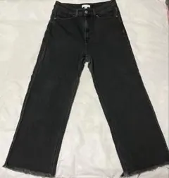 H&M レディース　黒デニム　ダメージジーンズ EUR42 Lサイズ