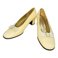 イヴ・サンローラン（Yves Saint Laurent）パンプス レザーリボン