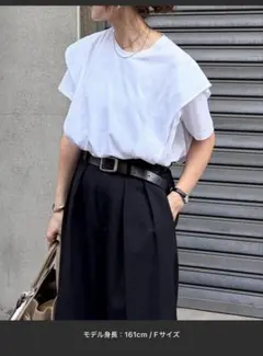 新品未使用 ISOOK/ショルダータック 半袖Tシャツ ホワイト Fサイズのサムネイル