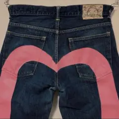 EVISU Lot 2001 デニムパンツ ピンクペイント EVISU Lot 2001 デニムパンツ ピンクペイント - メルカリ