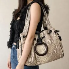 y2k 本革 パイソン 巾着ショルダーバッグ 木製リング付 肩掛け可 本物