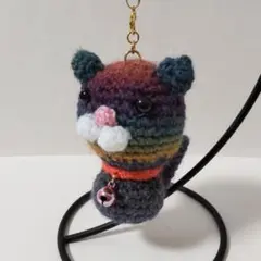 あみぐるみ　ハンドメイド　猫　鈴付き　ストラップ　A‐5