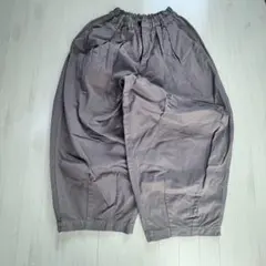 ハーベスティ　サーカスパンツ　グレーのサムネイル