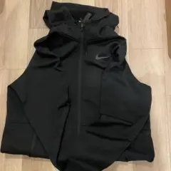 Nike Therma ブラック パーカー XL
