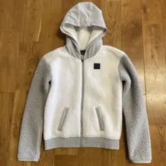 Under Armour ボアジャケット ホワイト/グレー　160
