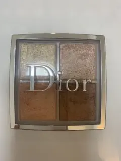 Dior バックステージフェイスグロウパレット002