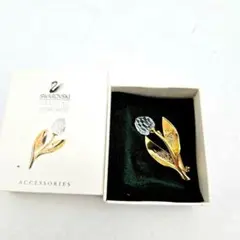 SWAROVSKI フラワー ブローチ　〈513-7〉