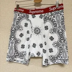 Supreme Hanes Bandana Boxer Briefs Lのサムネイル