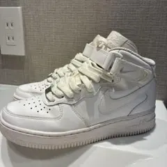 Item thumbnail for item e630a480-6347-4bda-9e81-876c2bbe53cb