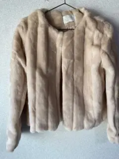 ZARA KNIT ベージュ ファーコート Mサイズ - メルカリ