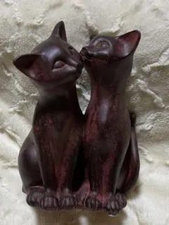 値下げ・猫のカップル彫刻 約17cm