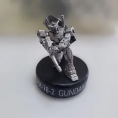 RX-78-2 GUNDAM メタルフィギュア 台座付き001 | Mercari