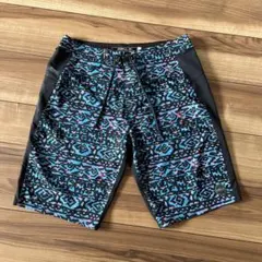 O'NEILL ボードショーツ サーフパンツ 美品のサムネイル