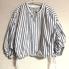 ストライプ柄 コットン五分袖シャツ　ショート丈