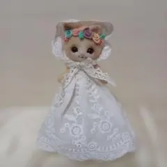 作家様　羊毛フェルト　猫　グレー　レースドレス 作家様 羊毛フェルト 猫 グレー レースドレス - メルカリ