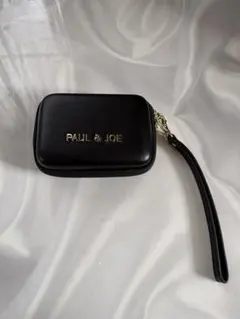 ポール&ジョーモバイルガジェットケースのサムネイル
