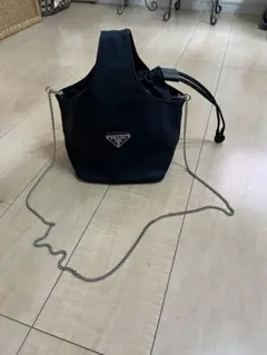 新品 PRADA（プラダ）フレグランス 顧客限定ミニトートバッグ ブラック