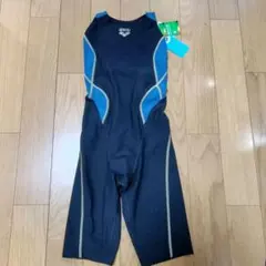 新品】arena サイズLタフスーツ 競泳水着 BUL - メルカリ