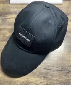 Calvin Klein 黒キャップ ロゴパッチ付き