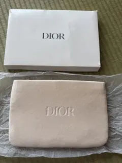 【DIOR】スエード調フラットポーチ ベージュ ノベルティ　新品未使用のサムネイル