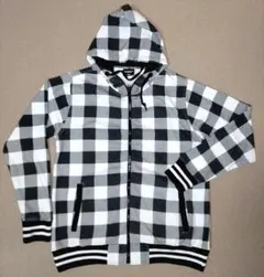 【限定セール】《ONE AFTER 99》チェック柄パーカー Ｌサイズ