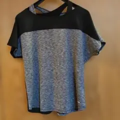 B3 B−Three ヨガウェア 黒とグレー