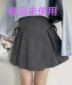 【新品未使用】プリーツスカート　グレー　インナーパンツ付き