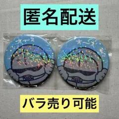 ちいかわ - ちいかわらんど 梅田1周年記念 ひょっこりのぞくホログラム缶バッジ カブトムシ ちいかわらんど 梅田1周年記念 ひょっこりのぞくホログラム缶バッジ