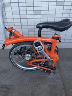 Brompton M6R オレンジ 6速 リアキャリア付き　2015年式 Brompton M6R オレンジ 6速 リアキャリア付き 2015年式 - メルカリ