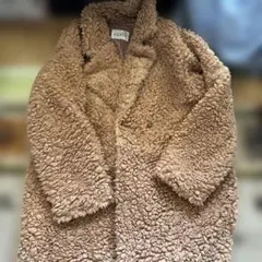 イーハイフンワールドギャラリー　コート