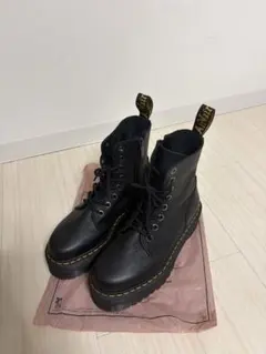 【美品】Dr.Martens JADON PISA 8ホールブーツ