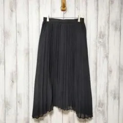 GU ジーユー (L)　ラウンドヘム プリーツスカート　ブラック
