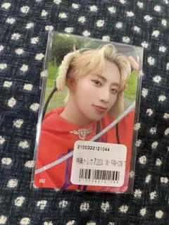 INI FTC 7000円トレカ