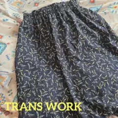 【着用回数１回】TRANS WORK♪ スズラン柄ロングスカートのサムネイル